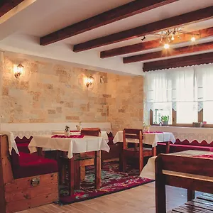 Friends' Guesthouse&hostel Hostel Gjirokastër